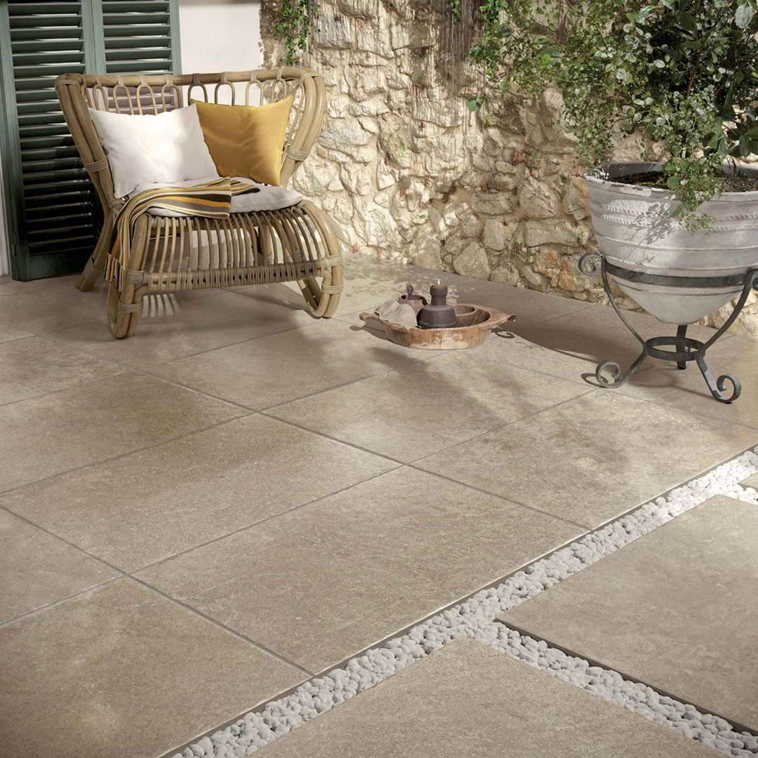 Terrasse en travertin