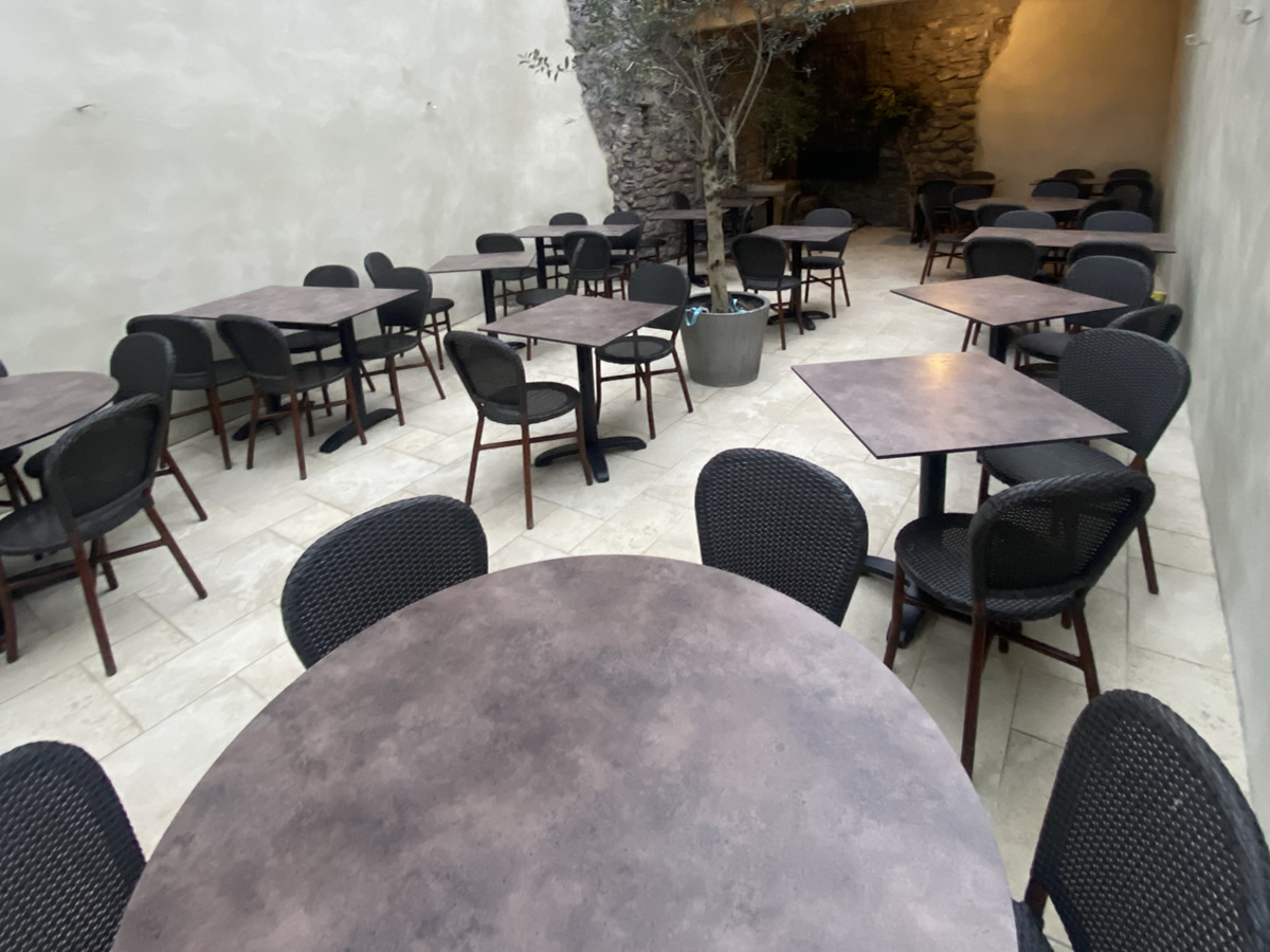 terrasse apect travertin