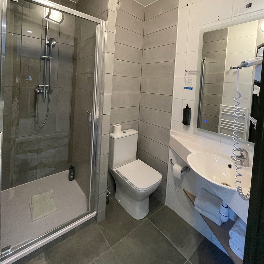 Salle de bain de l'hotel